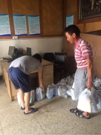 三伏高温送清凉  致敬一线开元网页版人